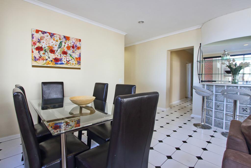 Berkeley Square Apartment Cape Town Ngoại thất bức ảnh